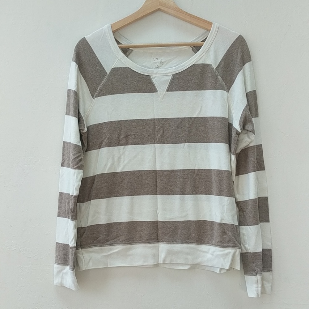 Striped sweatshirt